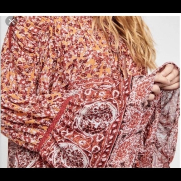 Free People‎ Boho Floral Blouse Women's Size XS Bell Sleeve Peasant Top Comfy - Picture 8 of 15